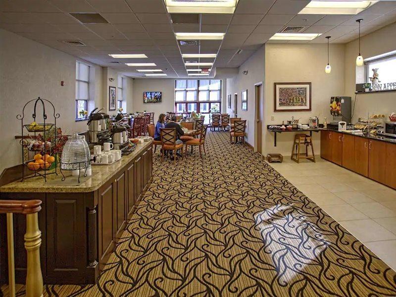 Hotel The Warner 3*