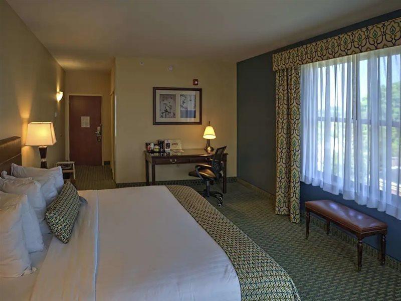 The Warner Hotel West Chester