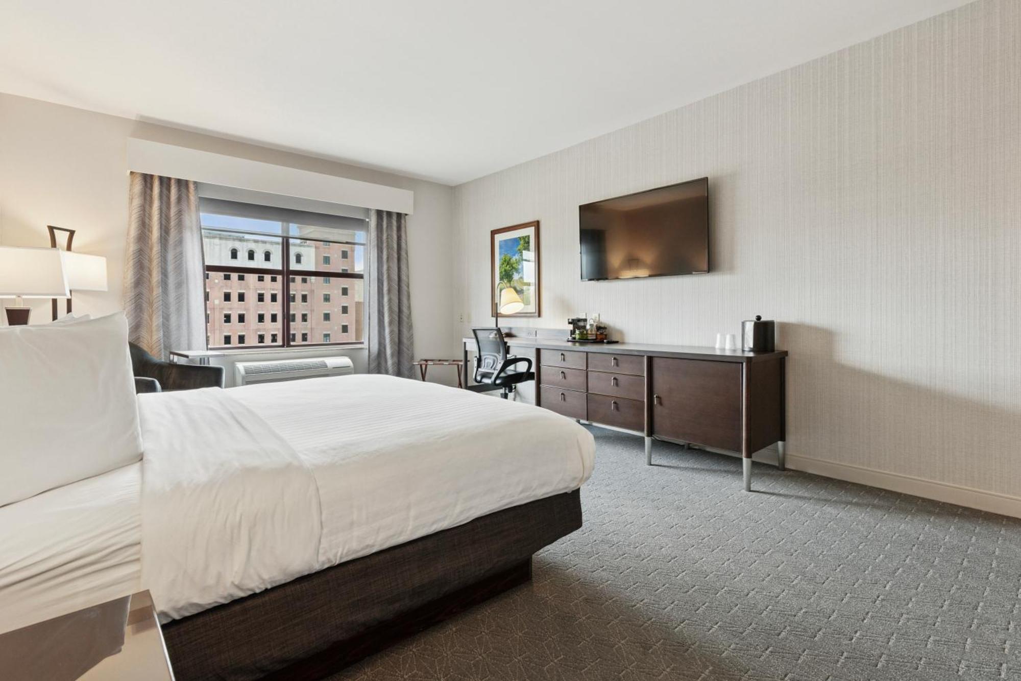 The Warner Hotel