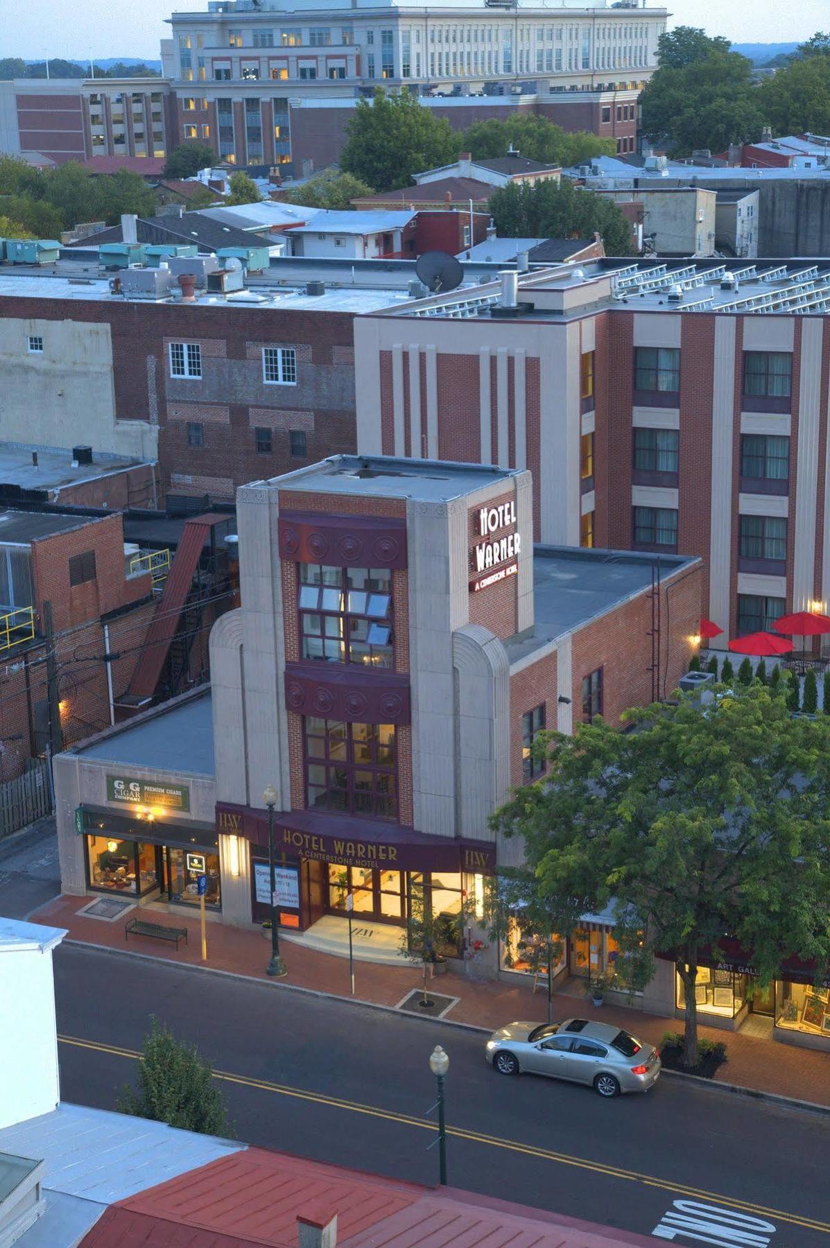 The Warner 3*