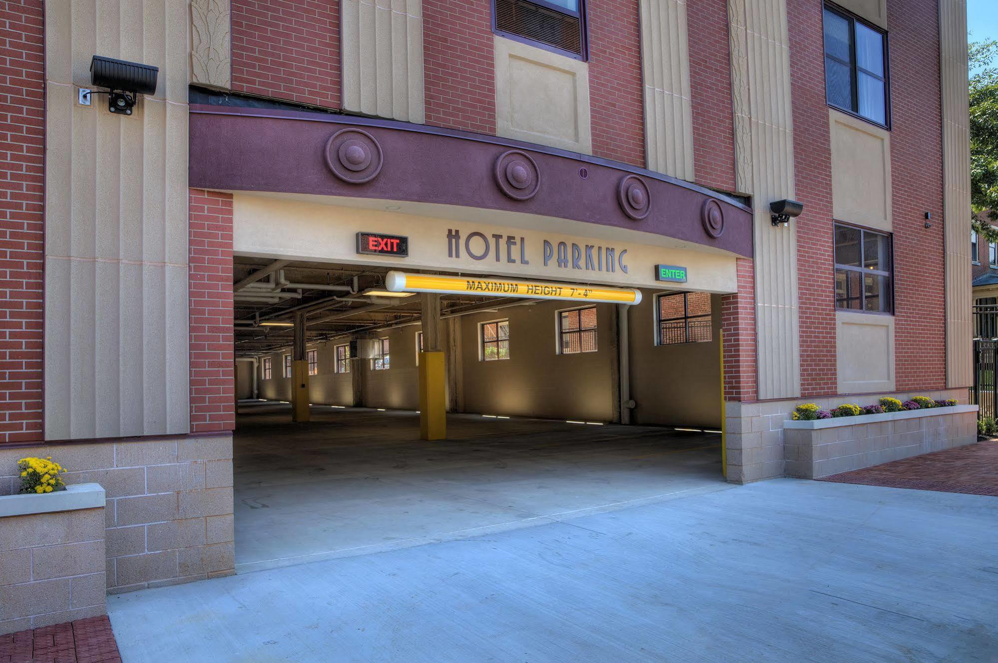 The Warner Hotel