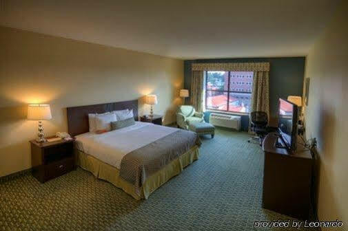 The Warner 3* West Chester